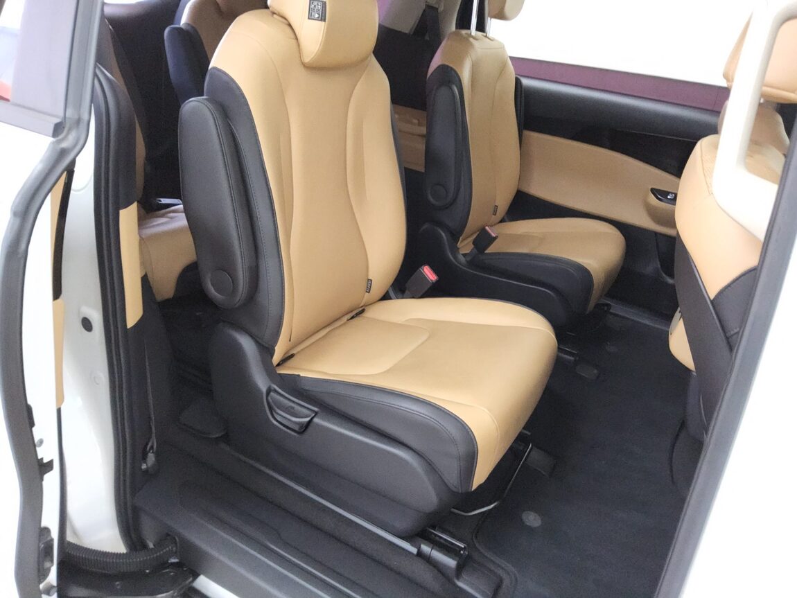 KIA NEW CARNIVAL (KA4) 9-SEATER DIESEL PRESTIGE 2022 - zdjęcie 13