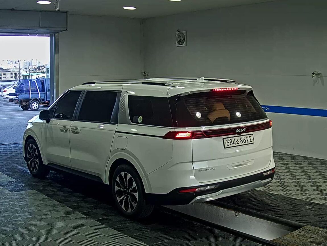 KIA NEW CARNIVAL (KA4) 9-SEATER DIESEL PRESTIGE 2022 - zdjęcie 6