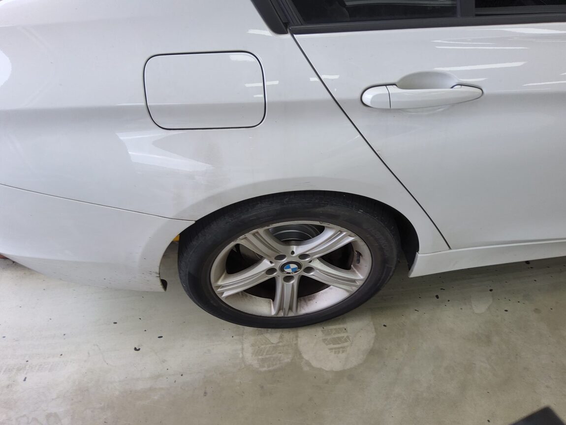 BMW 3 SERIES (6TH GEN) 320d 2013 - zdjęcie 26