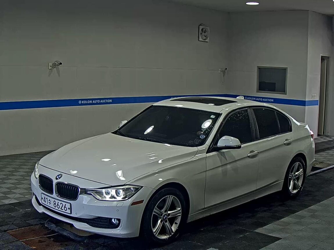 BMW 3 SERIES (6TH GEN) 320d 2013 - zdjęcie 2