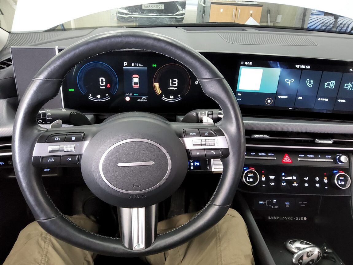 HYUNDAI SONATA THE EDGE HYBRID 2.0 HEV PREMIUM 2024 - zdjęcie 17