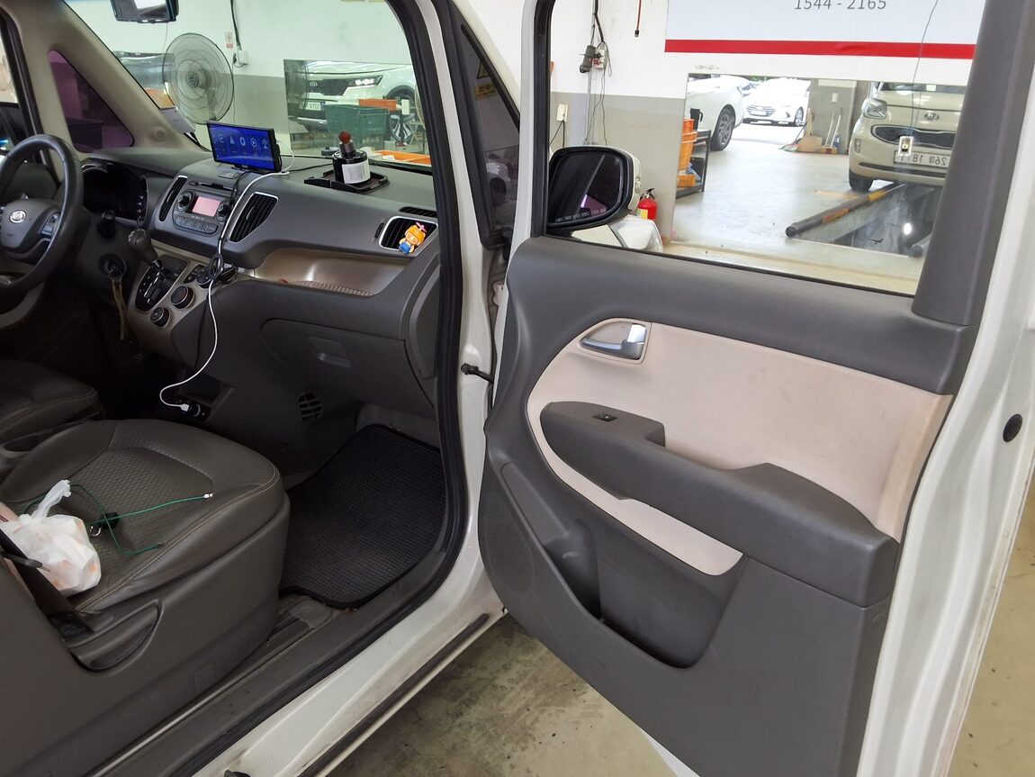 KIA RAY GASOLINE LUXURY 2013 - zdjęcie 14