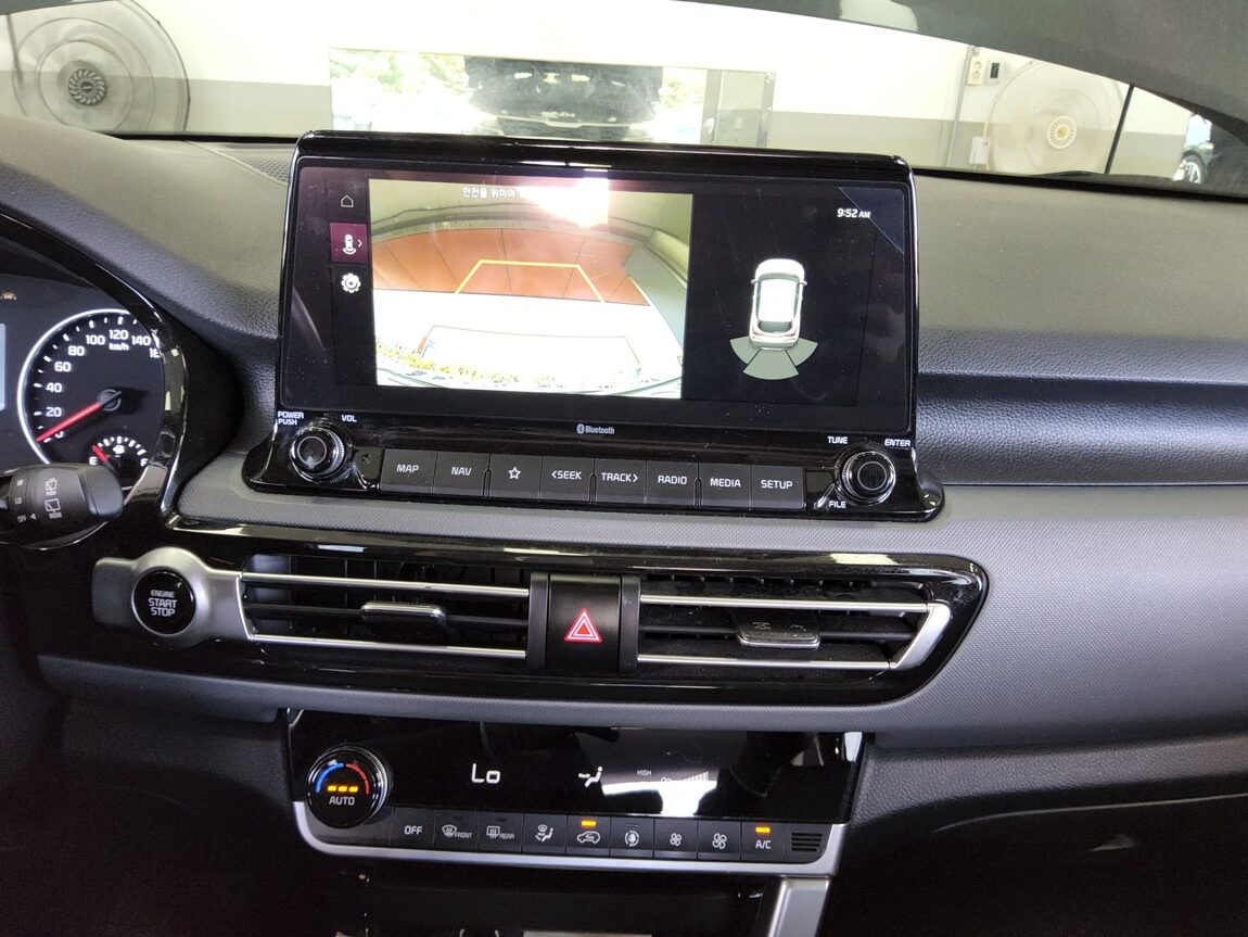 KIA SELTOS 1.6 GASOLINE 2WD TRENDY 2022 - zdjęcie 18