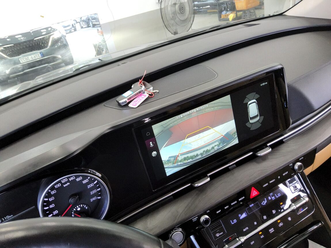 KIA NEW CARNIVAL (KA4) 9-SEATER DIESEL NOBLESSE 2021 - zdjęcie 18