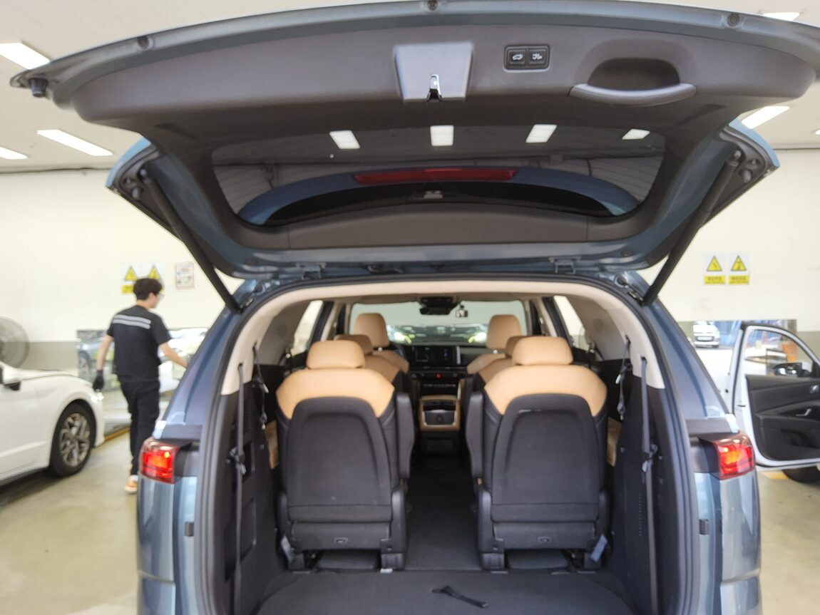 KIA NEW CARNIVAL (KA4) 9-SEATER DIESEL NOBLESSE 2021 - zdjęcie 15