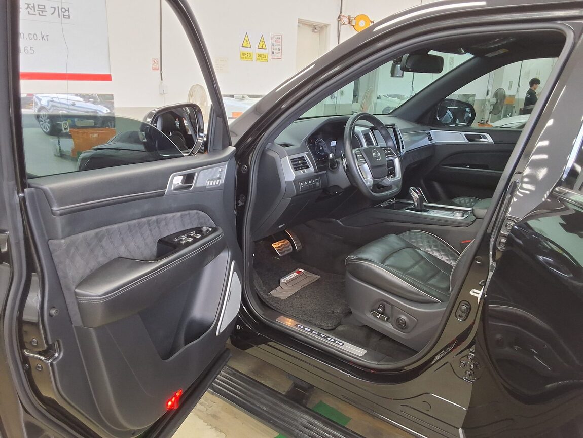 KG MOBILITY (SSANGYONG) ALL NEW REXTON 2.2 4WD THE BLACK 2023 - zdjęcie 10