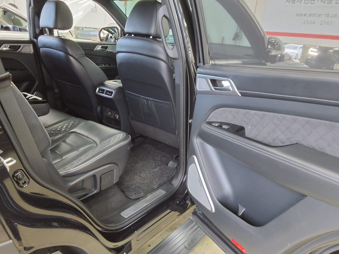 KG MOBILITY (SSANGYONG) ALL NEW REXTON 2.2 4WD THE BLACK 2023 - zdjęcie 13