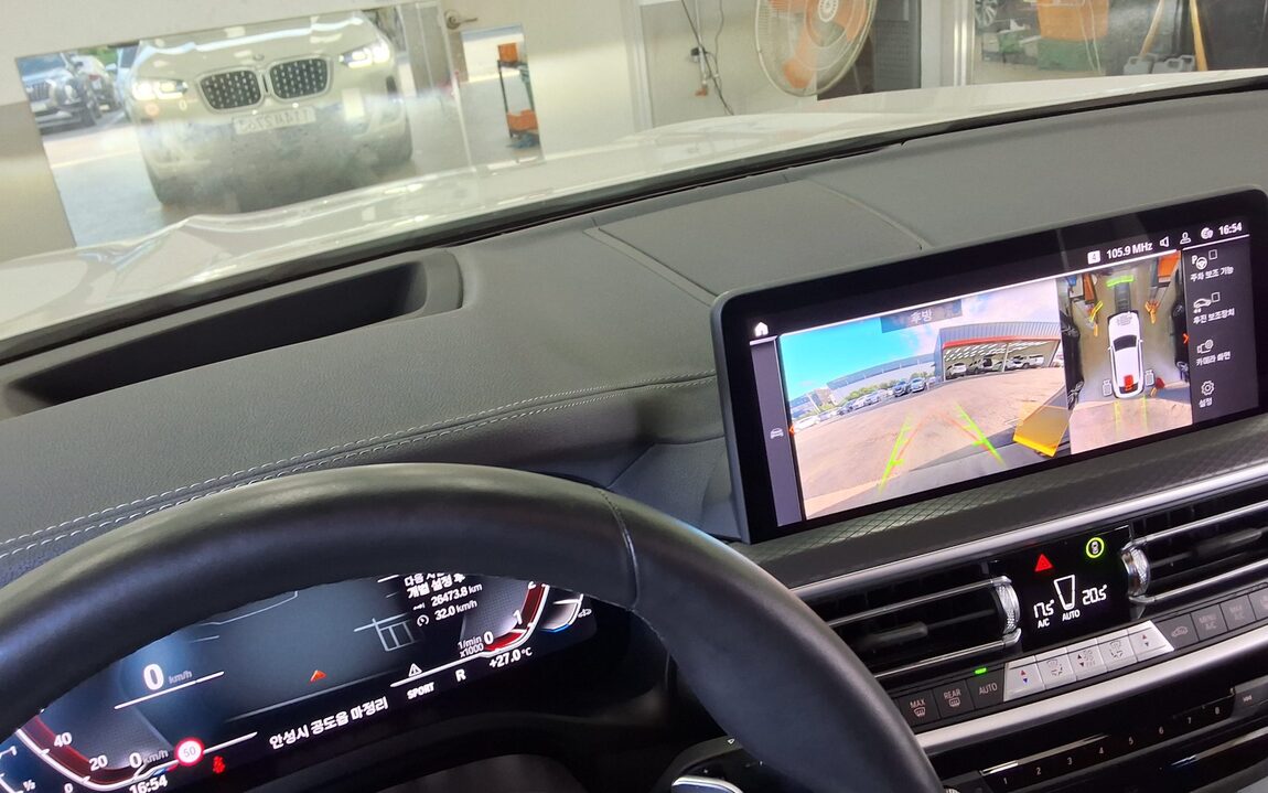 BMW X4 (2ND GEN) 20i xDRIVE M SPORT 2024 - zdjęcie 19