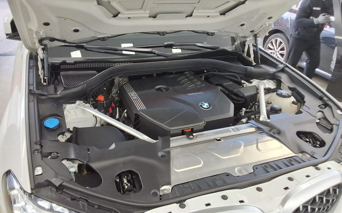 BMW X4 (2ND GEN) 20i xDRIVE M SPORT 2024 - zdjęcie 22
