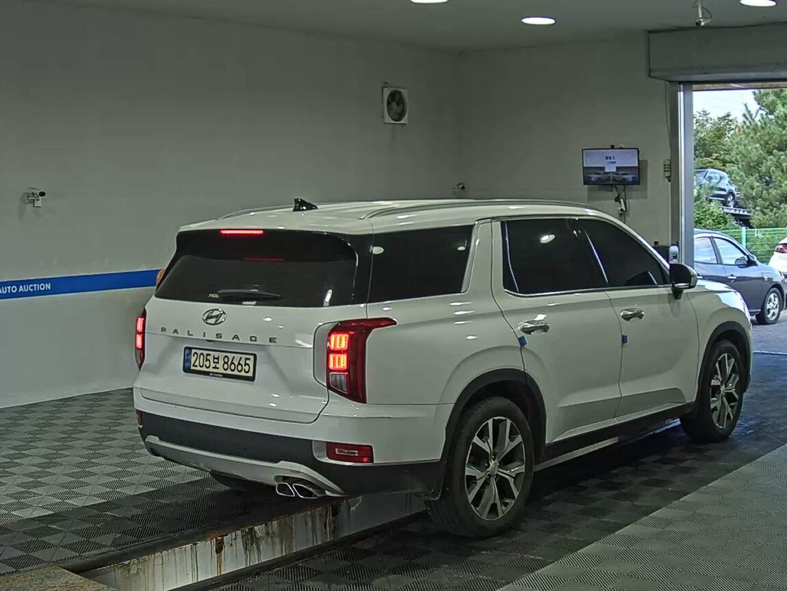 HYUNDAI PALISADE 2.2 DIESEL EXCLUSIVE 2021 - zdjęcie 5