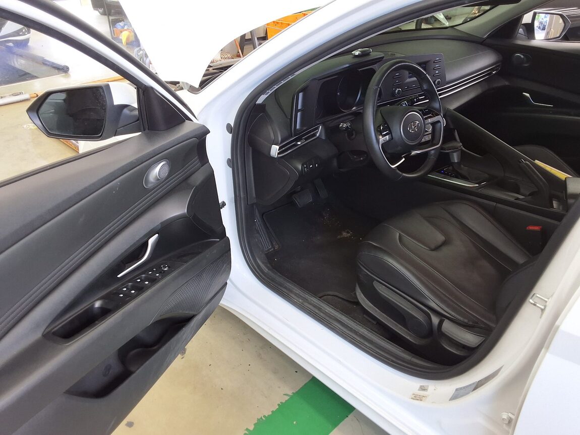 HYUNDAI AVANTE (CN7) 1.6 GASOLINE SMART 2021 - zdjęcie 11