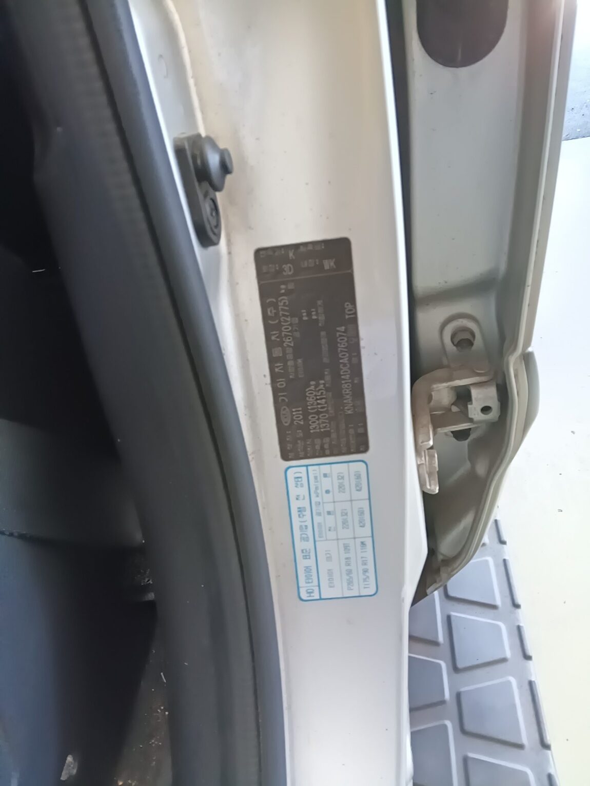 KIA MOHAVE DIESEL 4WD KV300 2012 - zdjęcie 16