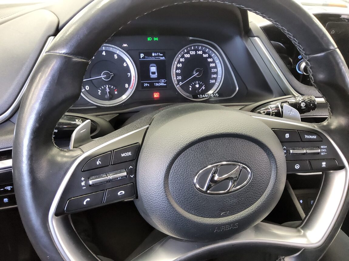 HYUNDAI SONATA (DN8) G2.0 PREMIUM 2021 - zdjęcie 17