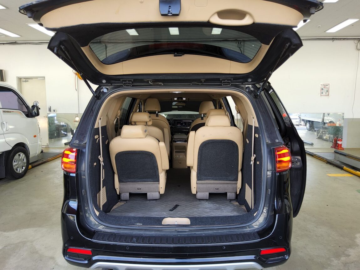 KIA THE NEW CARNIVAL 9-SEATER DIESEL PRESTIGE 2020 - zdjęcie 15
