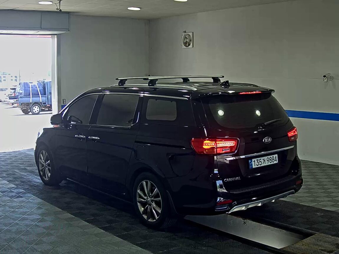 KIA THE NEW CARNIVAL 9-SEATER DIESEL PRESTIGE 2020 - zdjęcie 6