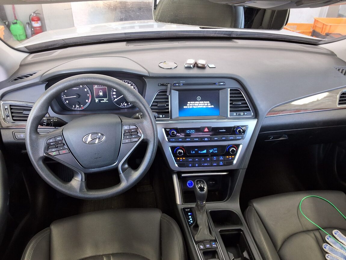 HYUNDAI LF SONATA LPi DISABLED VEHICLE SMART 2015 - zdjęcie 11