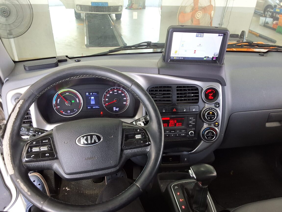KIA BONGO III EV CARGO GL 2021 - zdjęcie 16