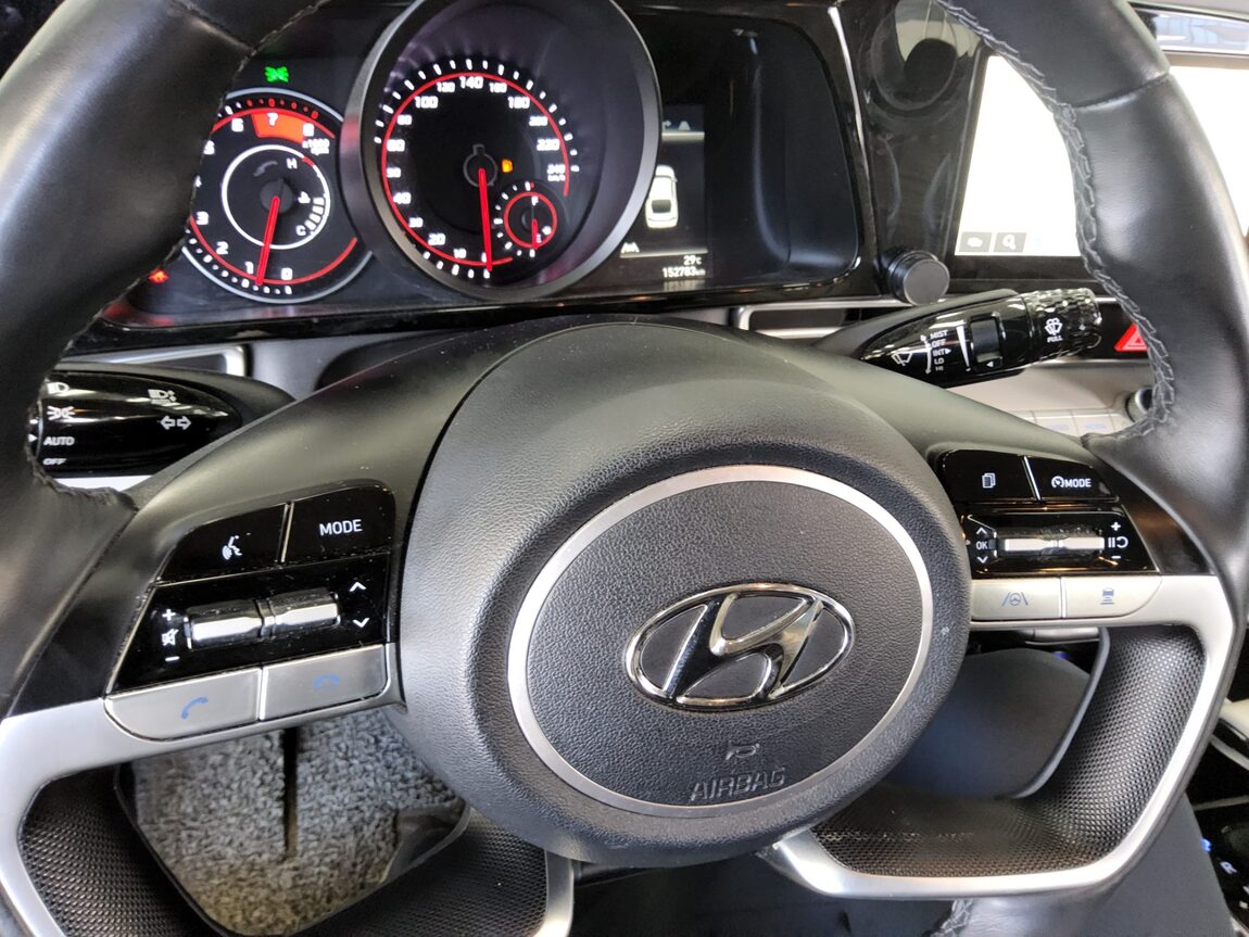 HYUNDAI THE NEW AVANTE (CN7) 1.6 LPI RENTAL CAR MODERN 2023 - zdjęcie 17