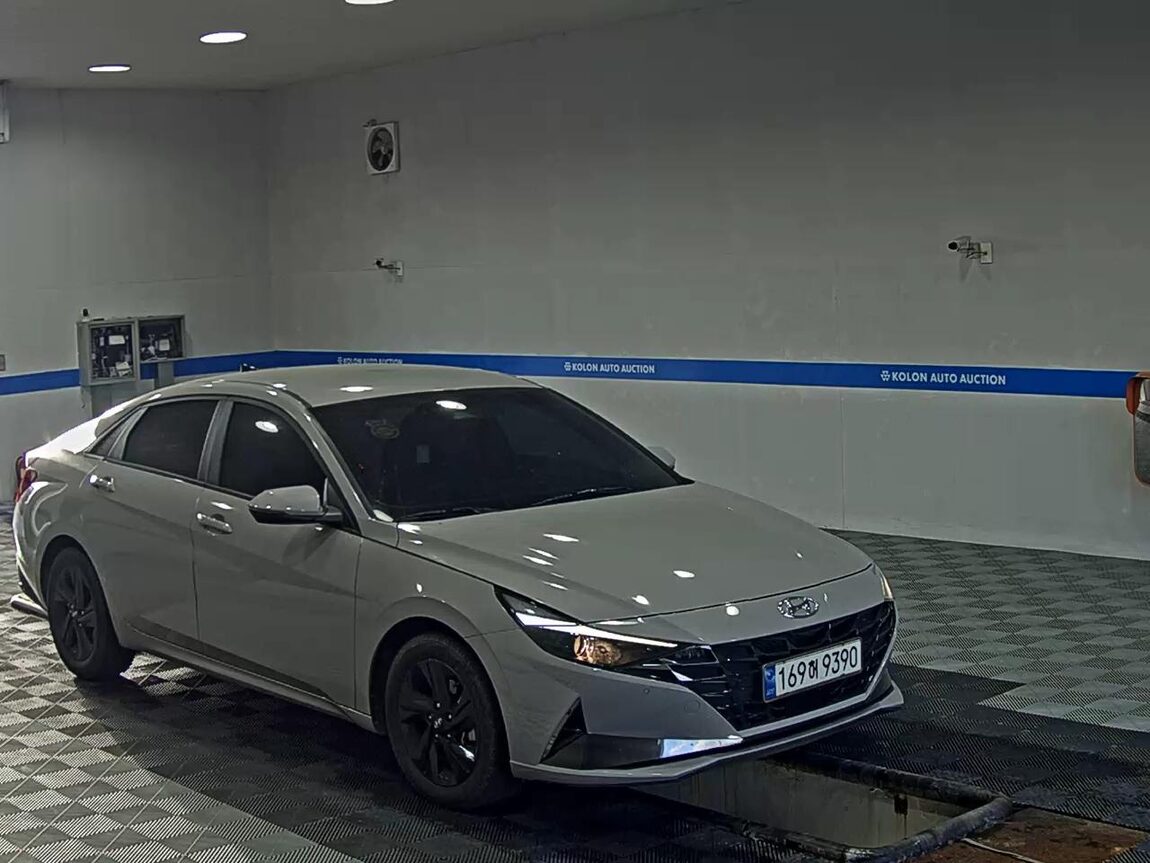 HYUNDAI THE NEW AVANTE (CN7) 1.6 LPI RENTAL CAR MODERN 2023 - zdjęcie 3