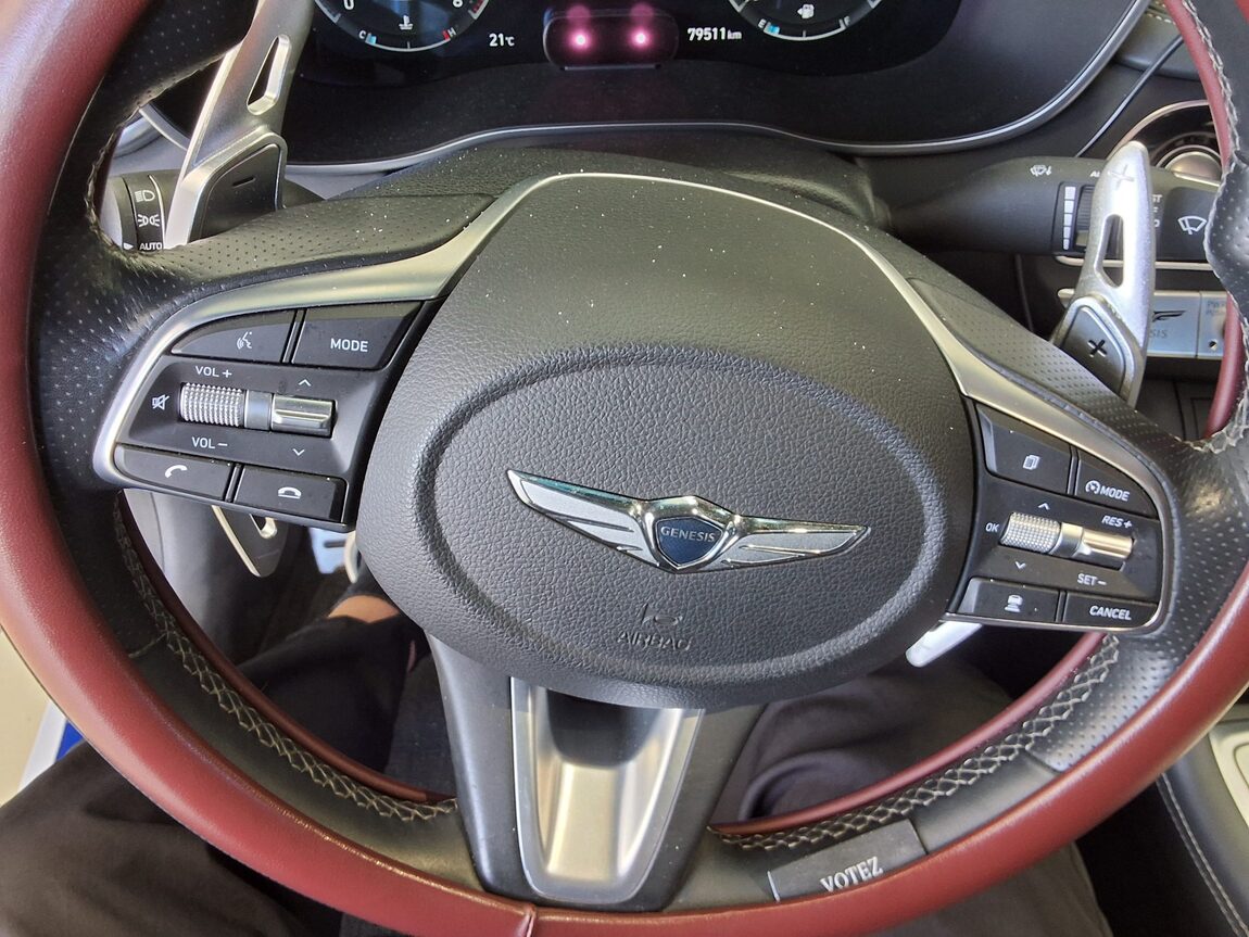 GENESIS G70 3.3T SPORTS AWD PRESTIGE 2019 - zdjęcie 17