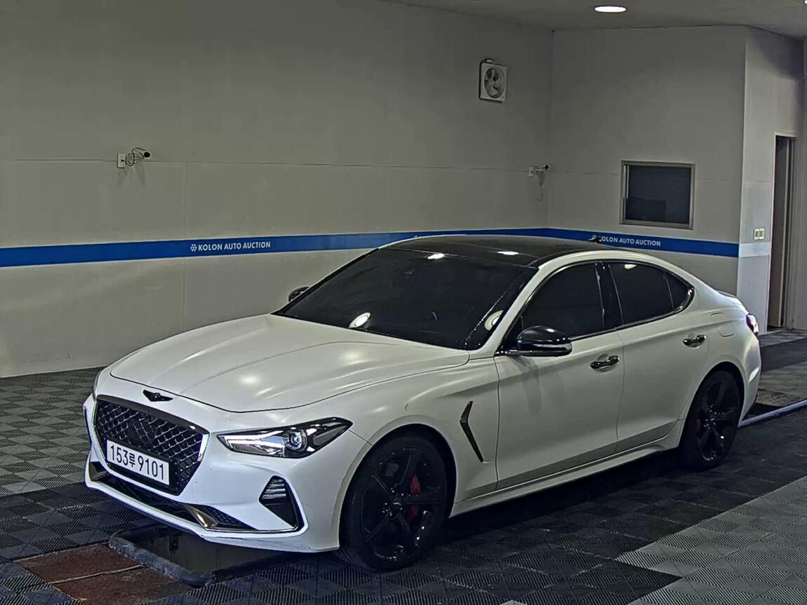 GENESIS G70 3.3T SPORTS AWD PRESTIGE 2019 - zdjęcie 2