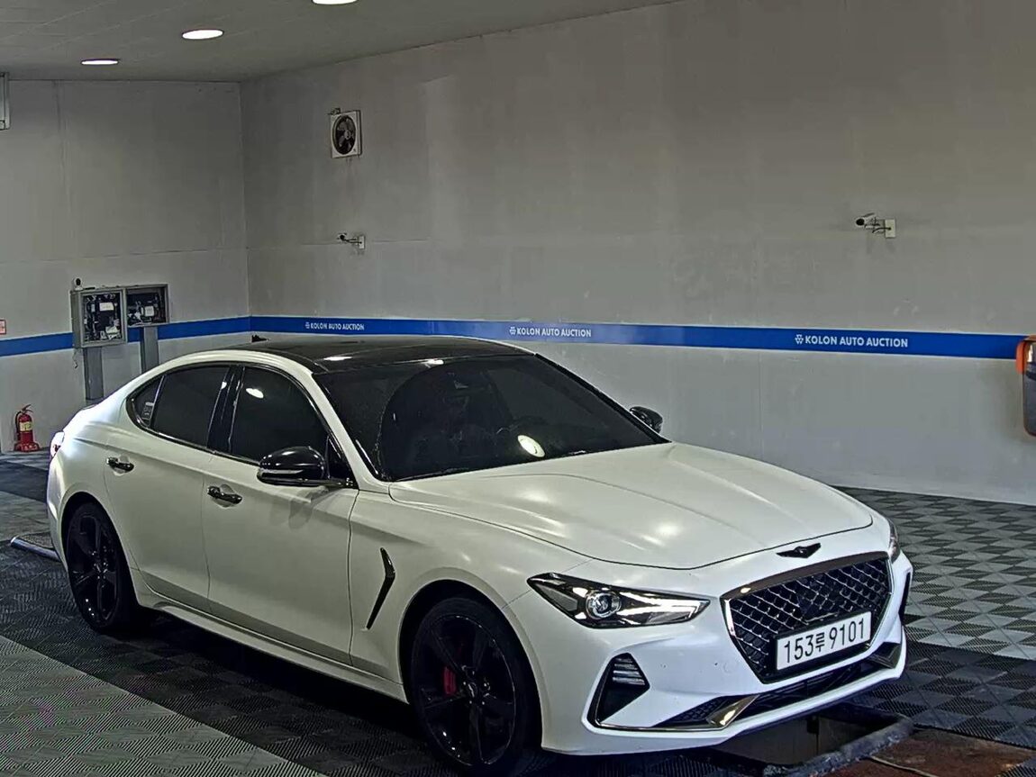 GENESIS G70 3.3T SPORTS AWD PRESTIGE 2019 - zdjęcie 3