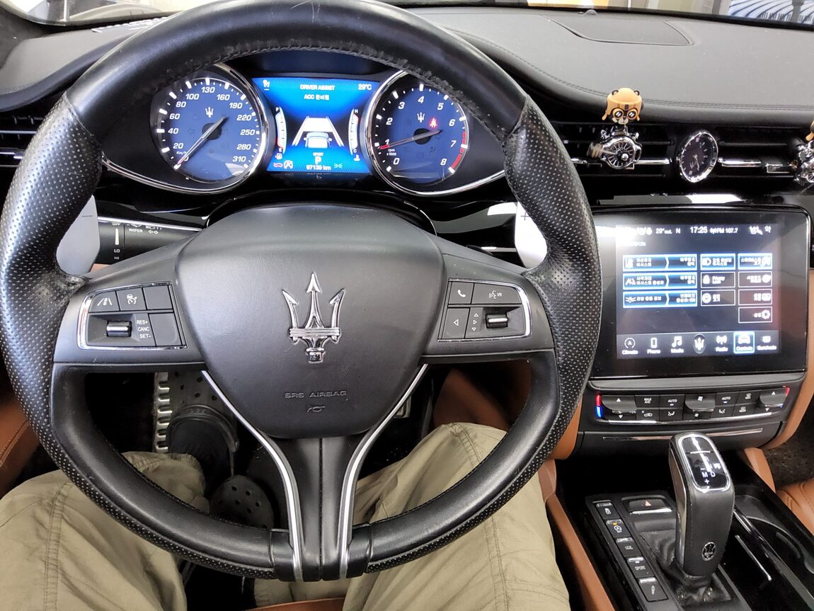 MASERATI QUATTROPORTE (6TH GEN) 3.0 S Q4 2019 - zdjęcie 17