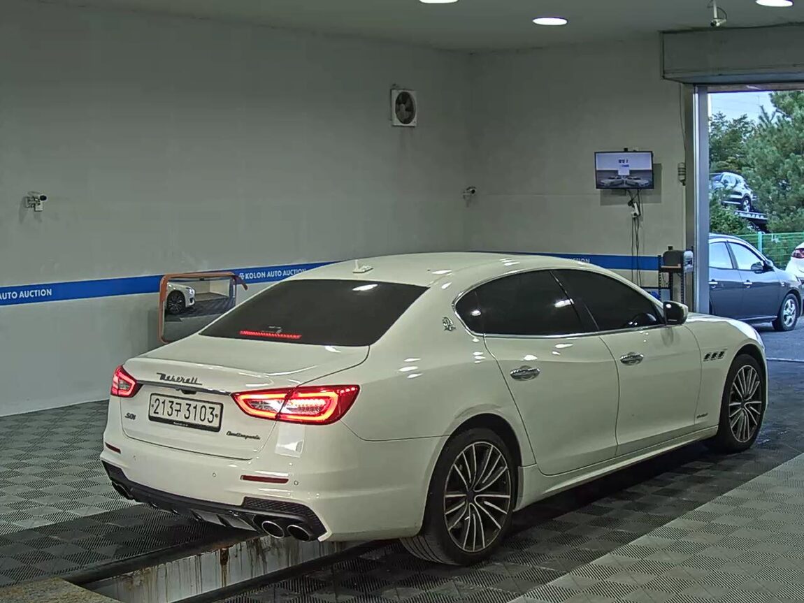 MASERATI QUATTROPORTE (6TH GEN) 3.0 S Q4 2019 - zdjęcie 5