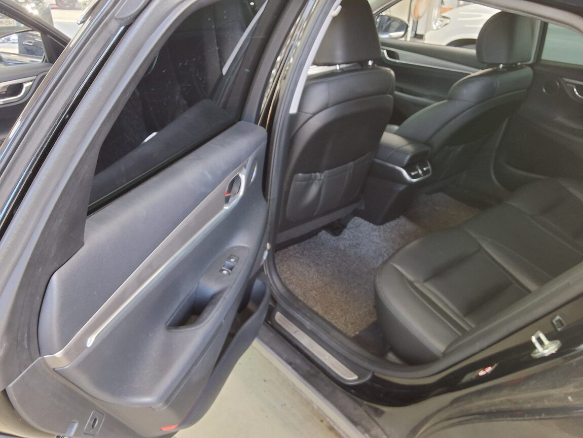 HYUNDAI THE NEW GRANDEUR IG GASOLINE 2.5 PREMIUM CHOICE 2021 - zdjęcie 12