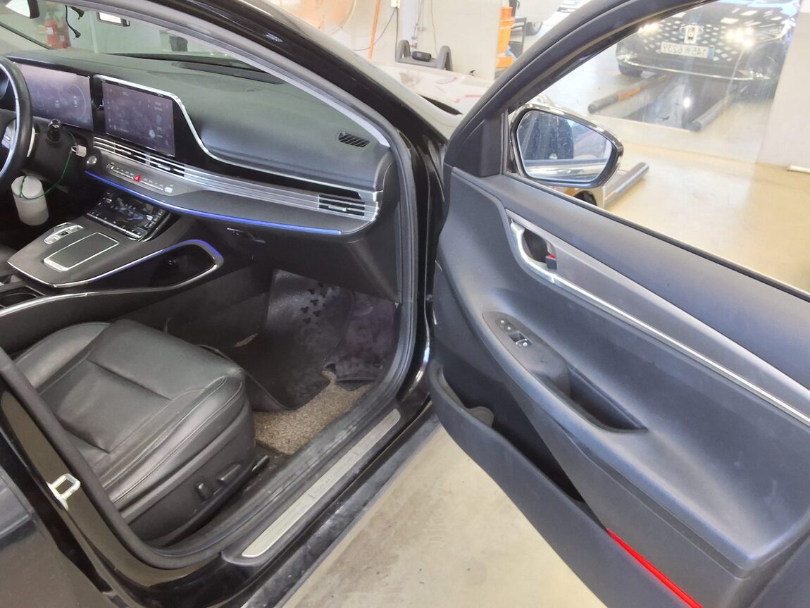 HYUNDAI THE NEW GRANDEUR IG GASOLINE 2.5 PREMIUM CHOICE 2021 - zdjęcie 14