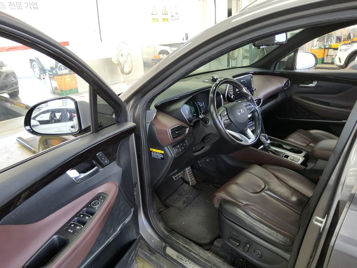 HYUNDAI SANTA FE (TM) R2.0 4WD INSPIRATION 2019 - zdjęcie 10