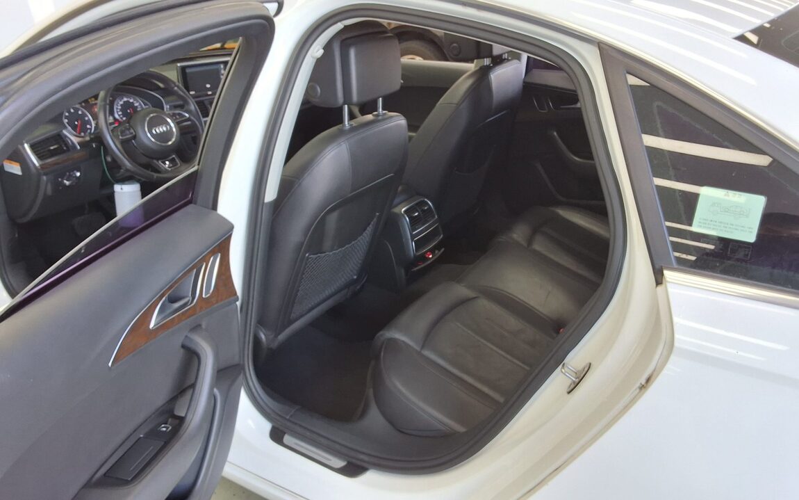 AUDI A6 (4TH GEN) 2.0 TFSI QUATTRO DYNAMIC 2014 - zdjęcie 12