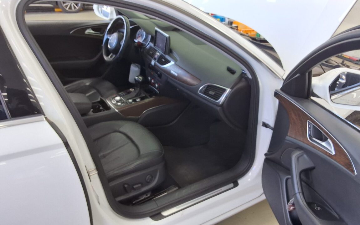 AUDI A6 (4TH GEN) 2.0 TFSI QUATTRO DYNAMIC 2014 - zdjęcie 14