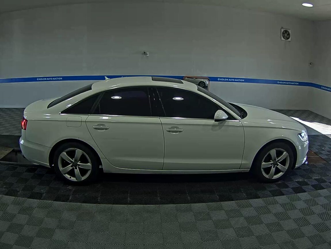 AUDI A6 (4TH GEN) 2.0 TFSI QUATTRO DYNAMIC 2014 - zdjęcie 4