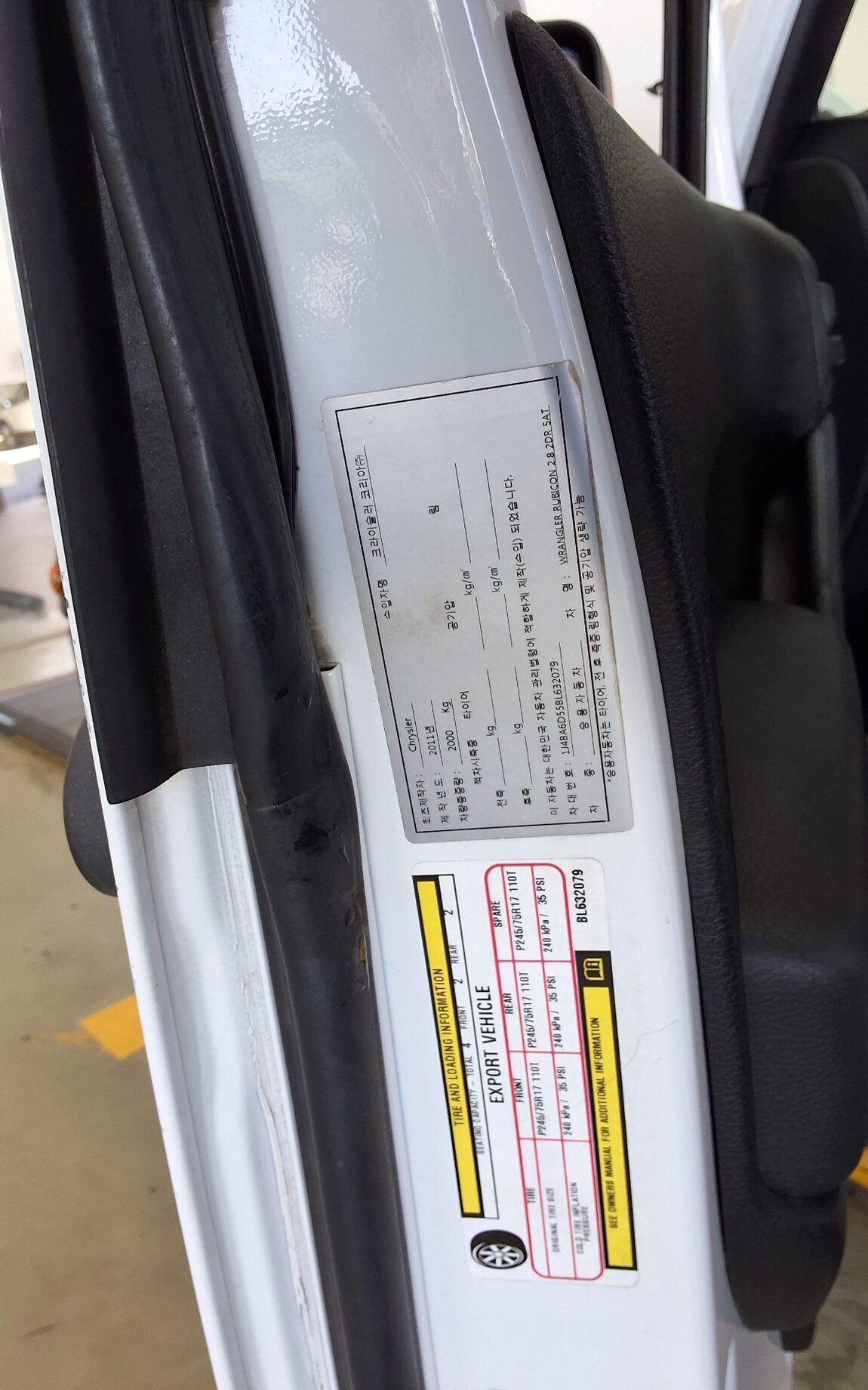 JEEP WRANGLER (JK) 2.8 RUBICON 2-DOOR 2011 - zdjęcie 13