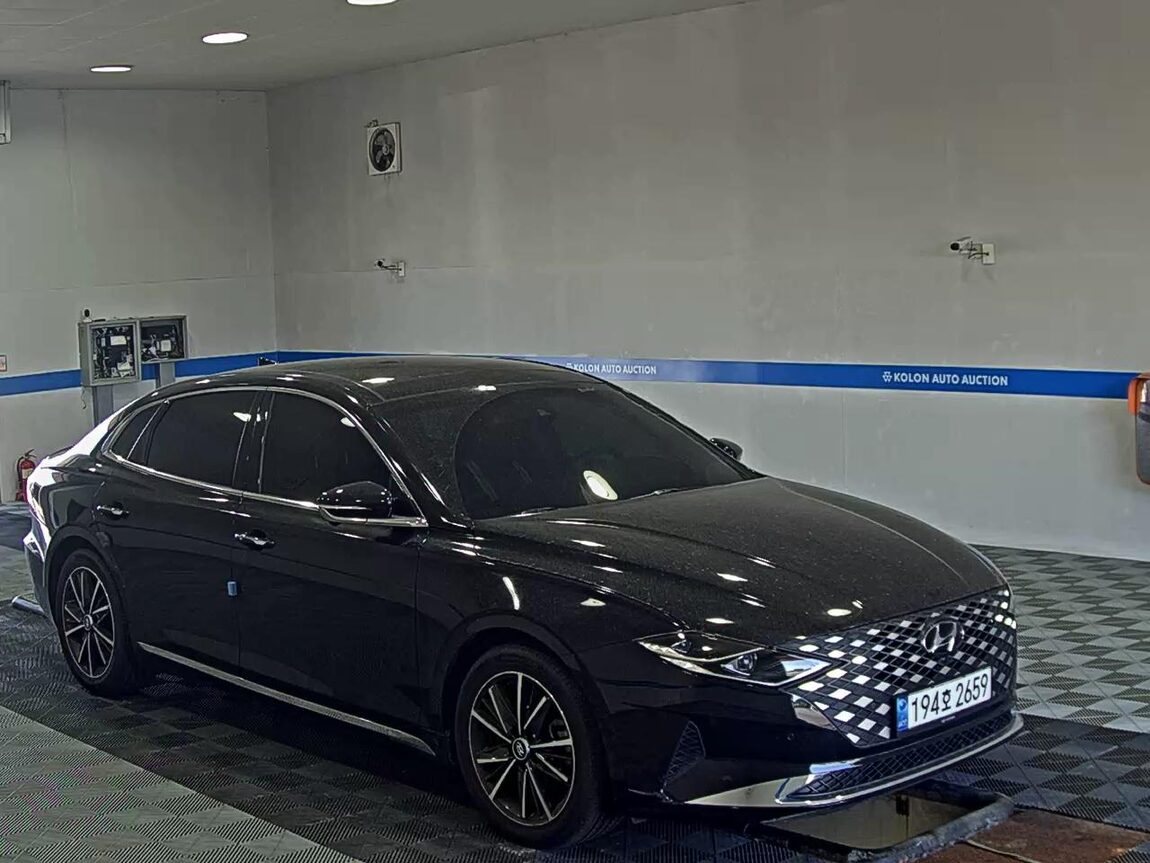 HYUNDAI THE NEW GRANDEUR IG GASOLINE 2.5 LE BLANC 2023 - zdjęcie 3