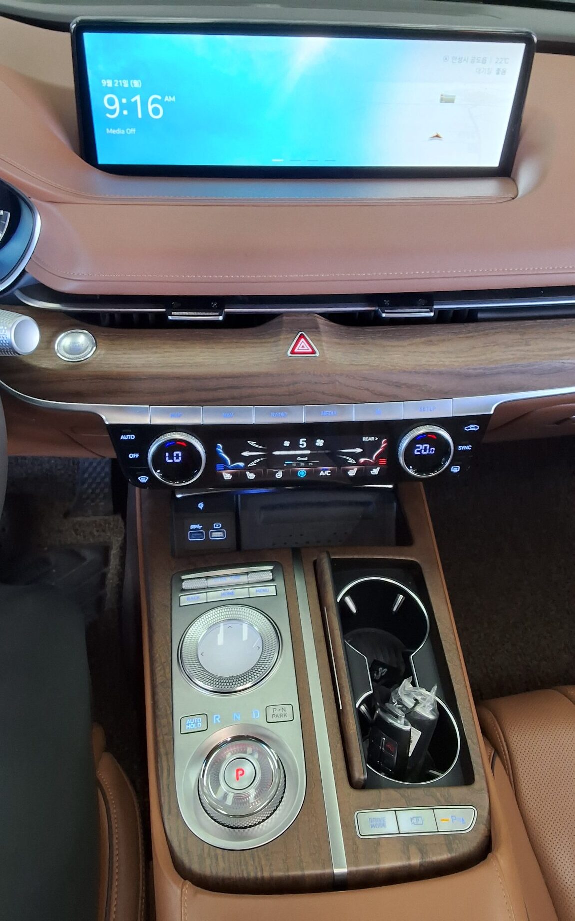 GENESIS THE ALL NEW G80 GASOLINE 2.5 AWD BASE MODEL 2022 - zdjęcie 18