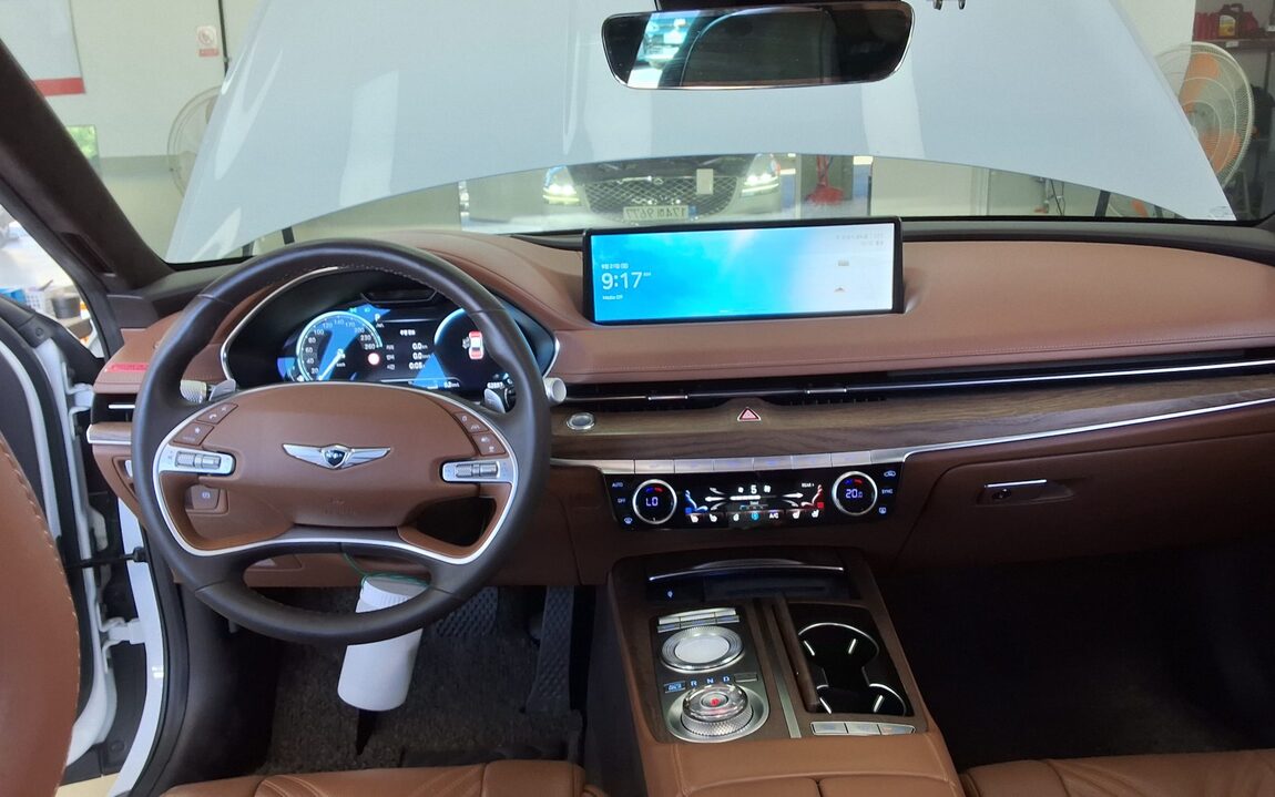GENESIS THE ALL NEW G80 GASOLINE 2.5 AWD BASE MODEL 2022 - zdjęcie 11
