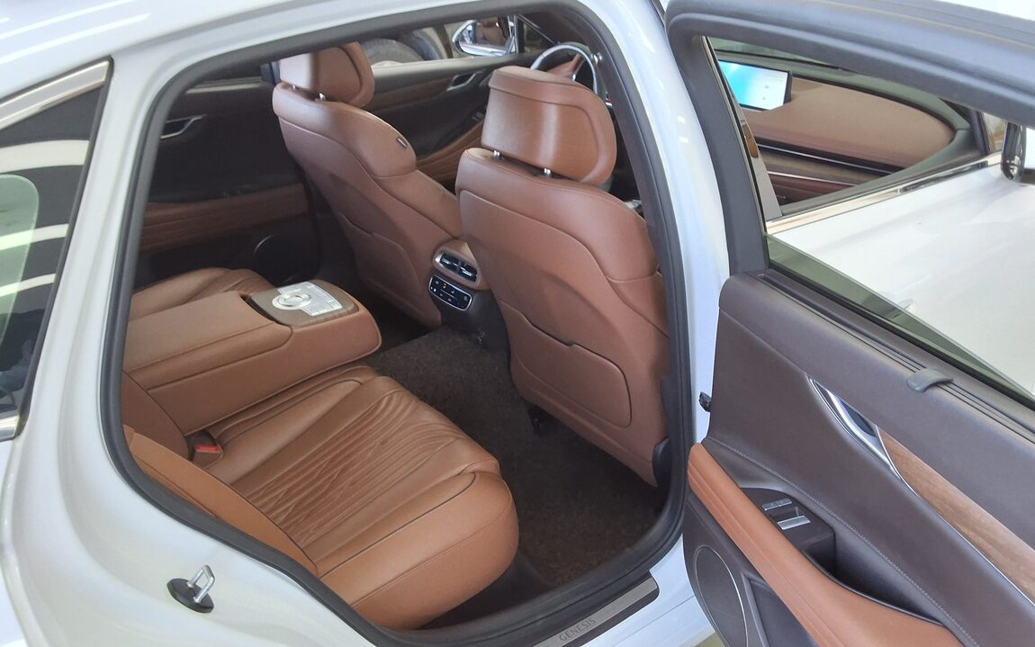 GENESIS THE ALL NEW G80 GASOLINE 2.5 AWD BASE MODEL 2022 - zdjęcie 13