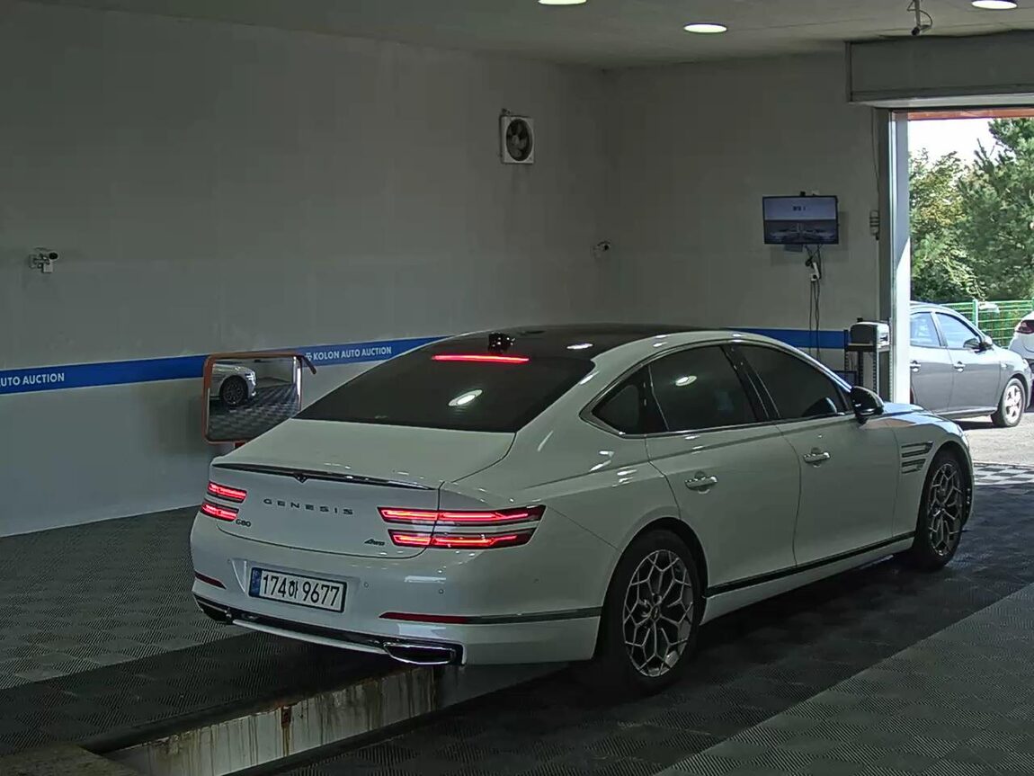GENESIS THE ALL NEW G80 GASOLINE 2.5 AWD BASE MODEL 2022 - zdjęcie 5