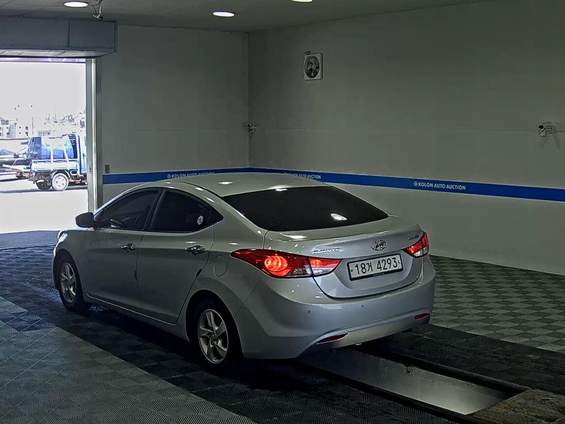 HYUNDAI AVANTE MD M16 GDi LUXURY 2012 - zdjęcie 6