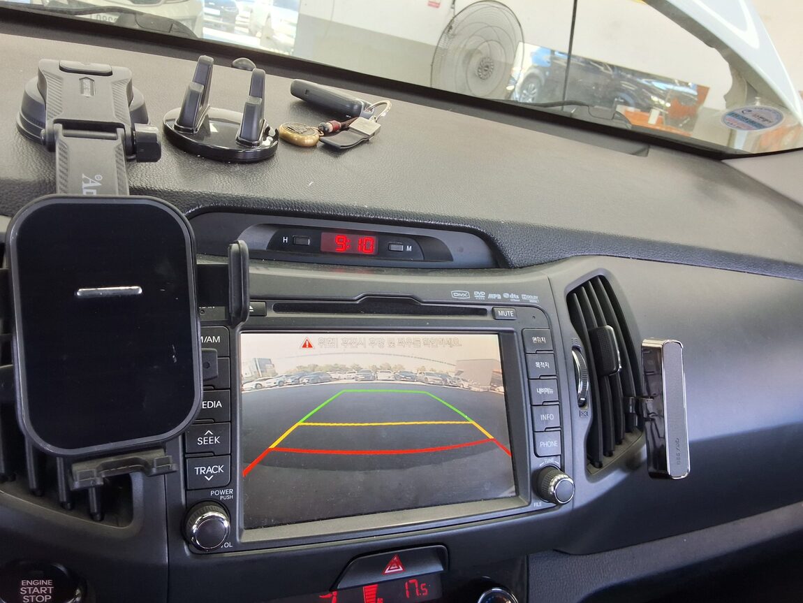 KIA SPORTAGE R DIESEL R2.0 2WD LIMITED 2012 - zdjęcie 19