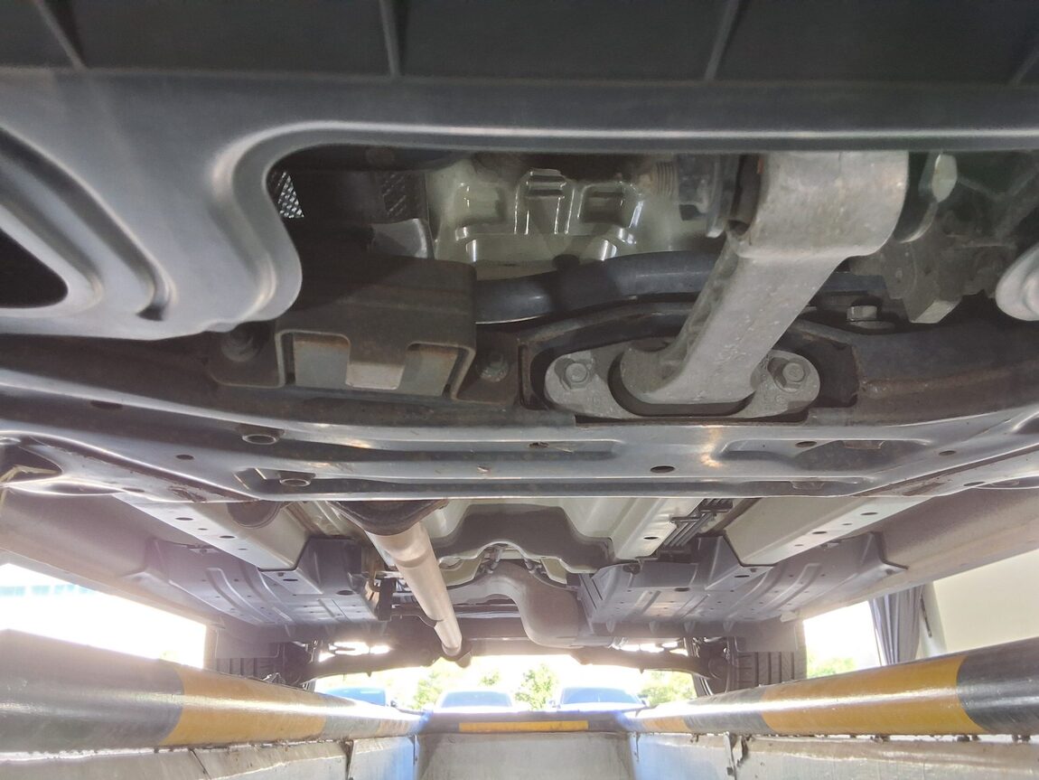 KIA SPORTAGE R DIESEL R2.0 2WD LIMITED 2012 - zdjęcie 21