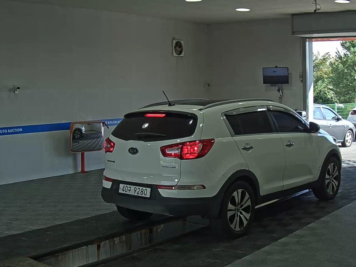 KIA SPORTAGE R DIESEL R2.0 2WD LIMITED 2012 - zdjęcie 5