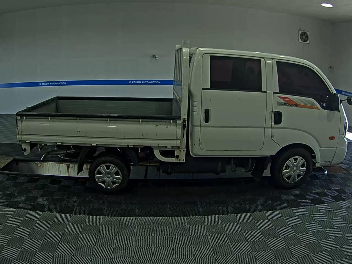 KIA BONGO III CARGO CRDi DOUBLE CAB EXTRA LONG WHEELBASE 2017 - zdjęcie 4