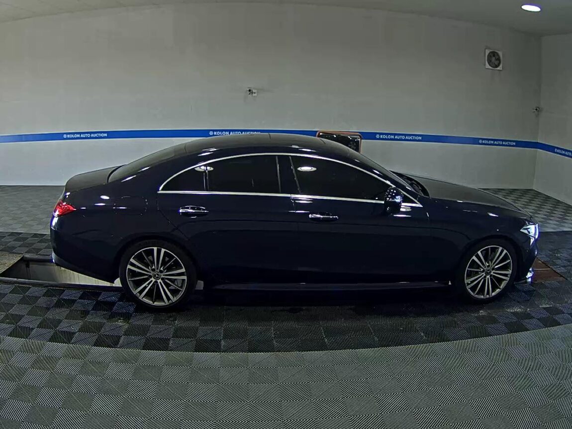 MERCEDES-BENZ CLS-CLASS (3RD GEN) CLS 400d 4MATIC 2019 - zdjęcie 4