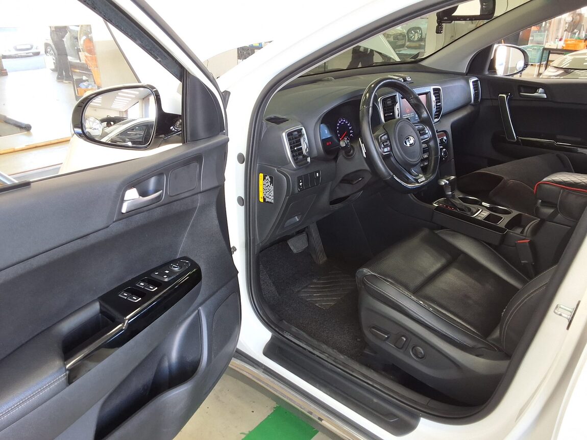 KIA NEW SPORTAGE R2.0 4WD NOBLESSE 2016 - zdjęcie 11