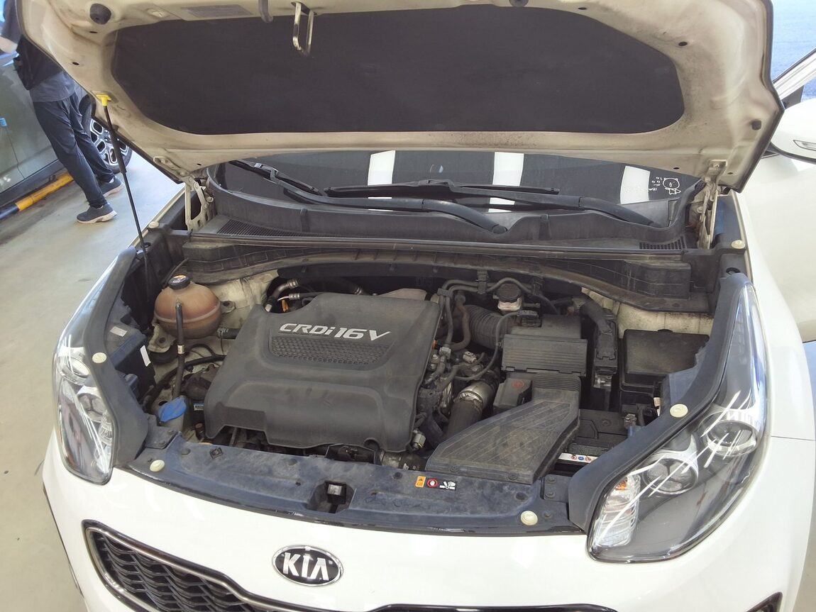 KIA NEW SPORTAGE R2.0 4WD NOBLESSE 2016 - zdjęcie 20