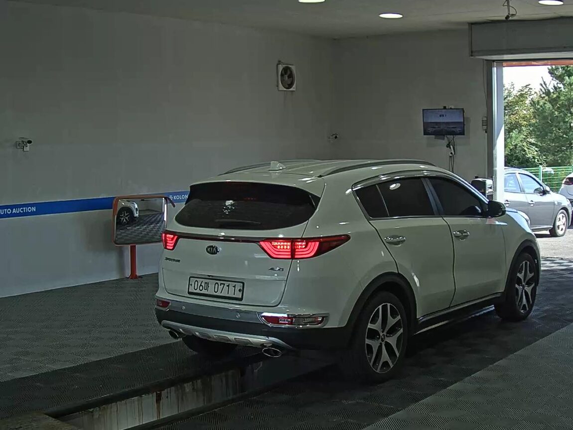 KIA NEW SPORTAGE R2.0 4WD NOBLESSE 2016 - zdjęcie 5