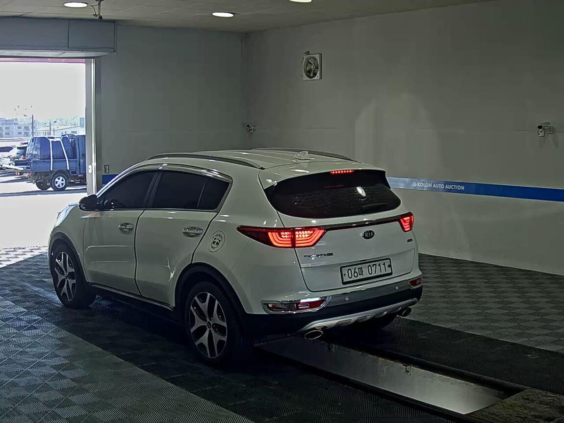 KIA NEW SPORTAGE R2.0 4WD NOBLESSE 2016 - zdjęcie 6